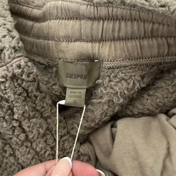 Sold - Picture 4 of 5